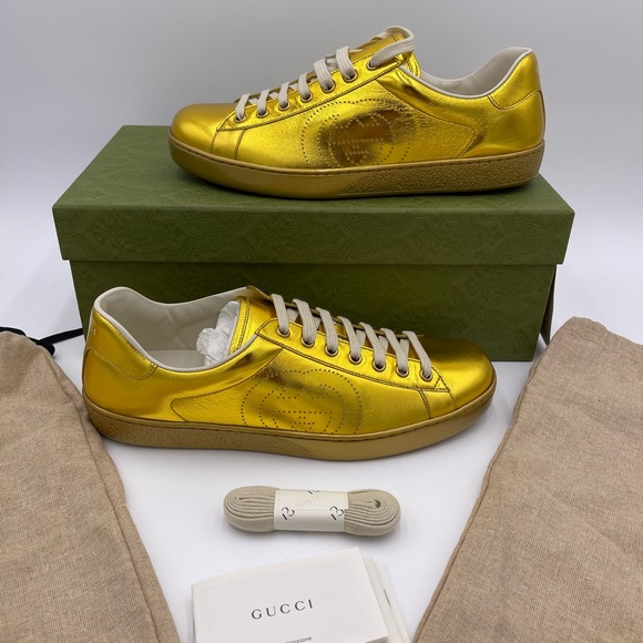 Gucci metallic Gold Ace Sneakers - Picture 2 of 8